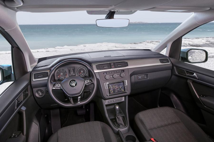  Volkswagen Caddy Maxi Comfortline 2015 года  (фото 4 из 4)